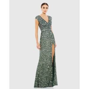 Mac Duggal 5489 Green Sequin Gown NWT Size 6